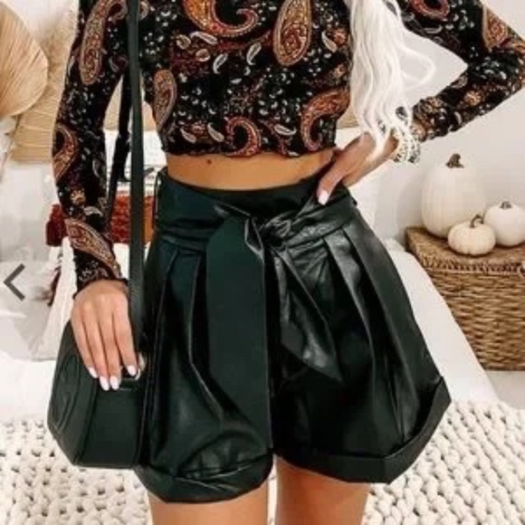 The Sang Pants - The Sang, Olive green Faux Leather Pleated High Waisted Wide leg Shorts Tie belt